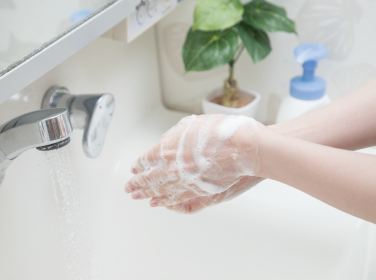 手洗い、うがい、消毒など、衛生管理を徹底いたします